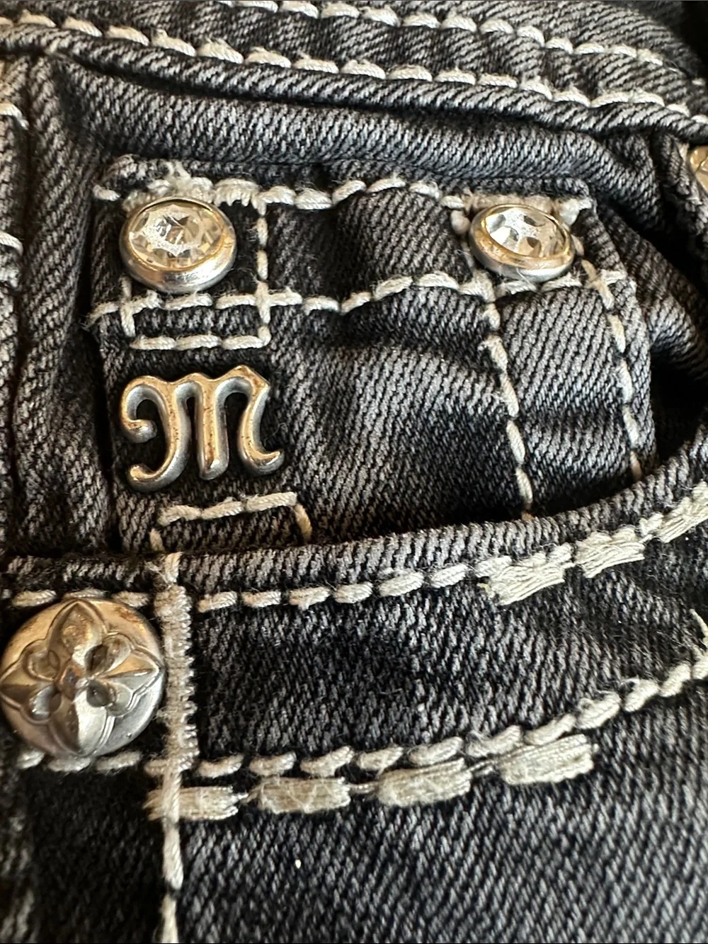 Miss Me Dark Jeans with White Contrast size 7 girls Stitching